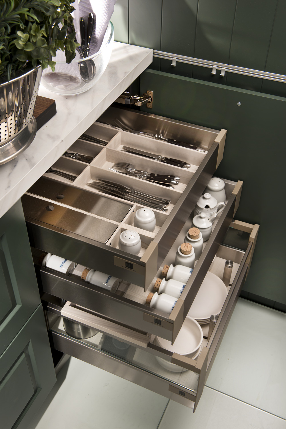 Organized kitchen drawer storage