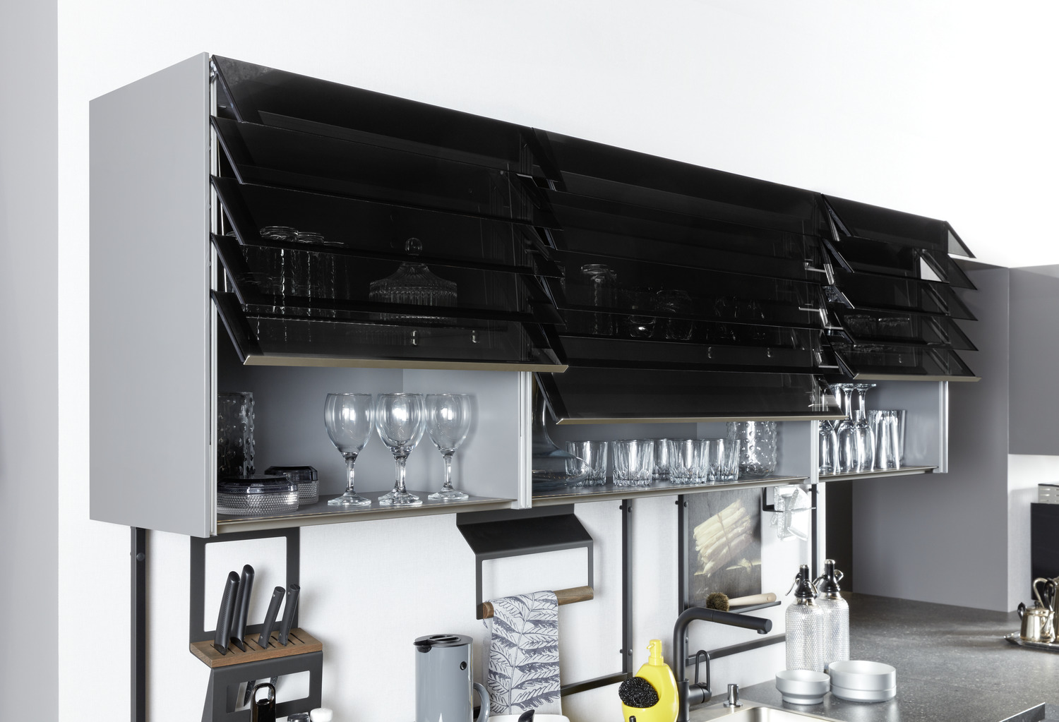 SEAFORM climber storage in black frosted glass